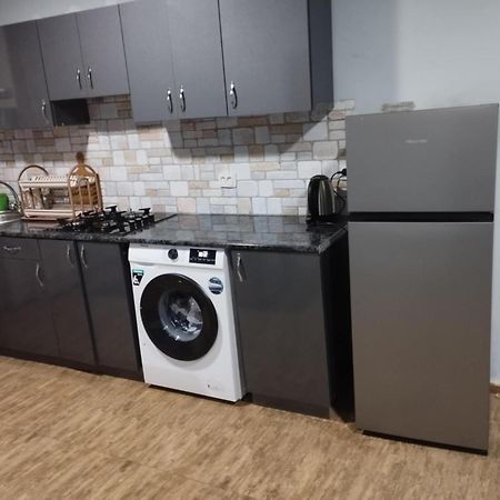 Bbq House Apartment Дилиян Екстериор снимка