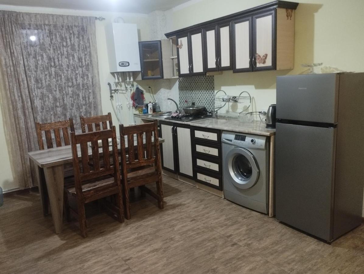 Bbq House Apartment Дилиян Екстериор снимка